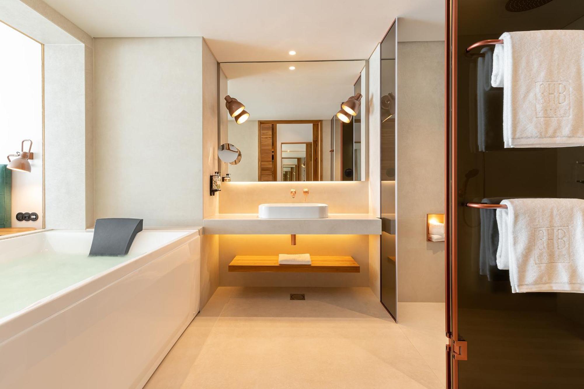 Hotel 3HB Distrikt Faro Zimmer foto Bathroom