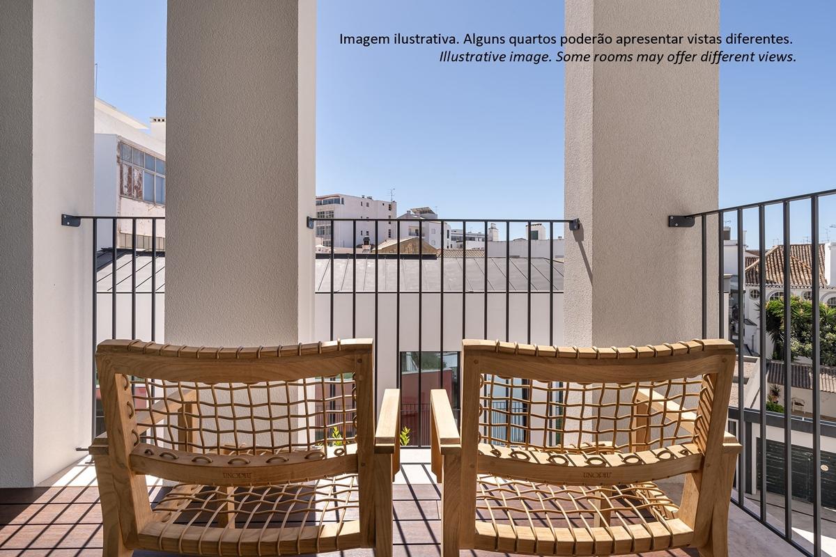 Hotel 3HB Distrikt Faro Exterior foto Balcony